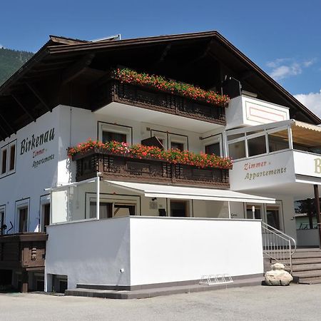 Hotel Garni Birkenau San Martino in Passiria Esterno foto